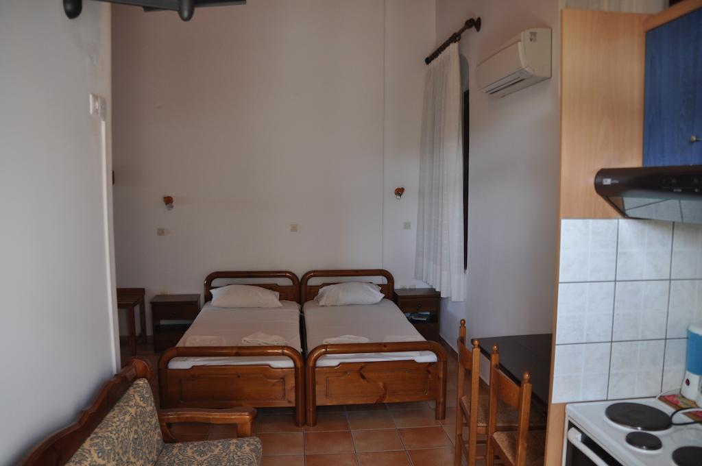 Skardamoula'S Studios And Apartments, 2 Kardamyli Dış mekan fotoğraf