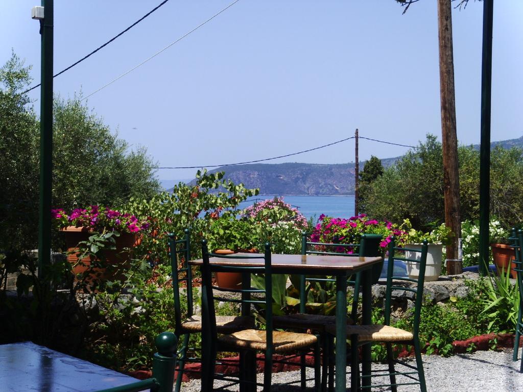 Skardamoula'S Studios And Apartments, 2 Kardamyli Dış mekan fotoğraf